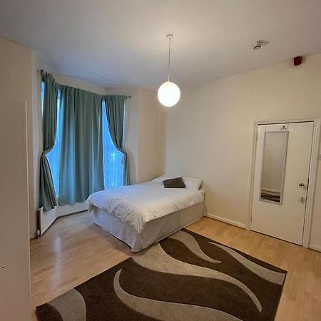 Bruce Rooms Лондон Экстерьер фото