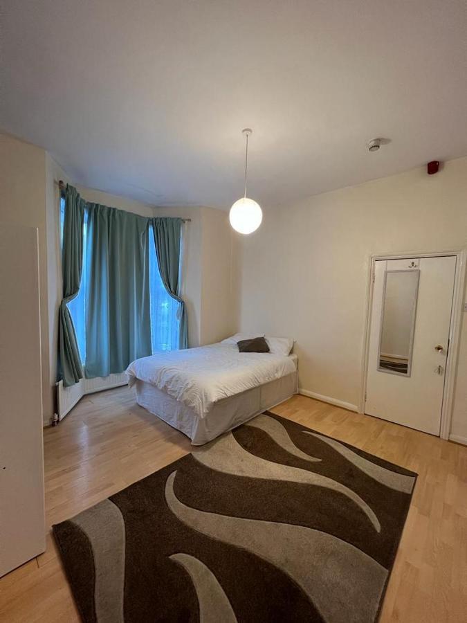 Bruce Rooms Лондон Экстерьер фото